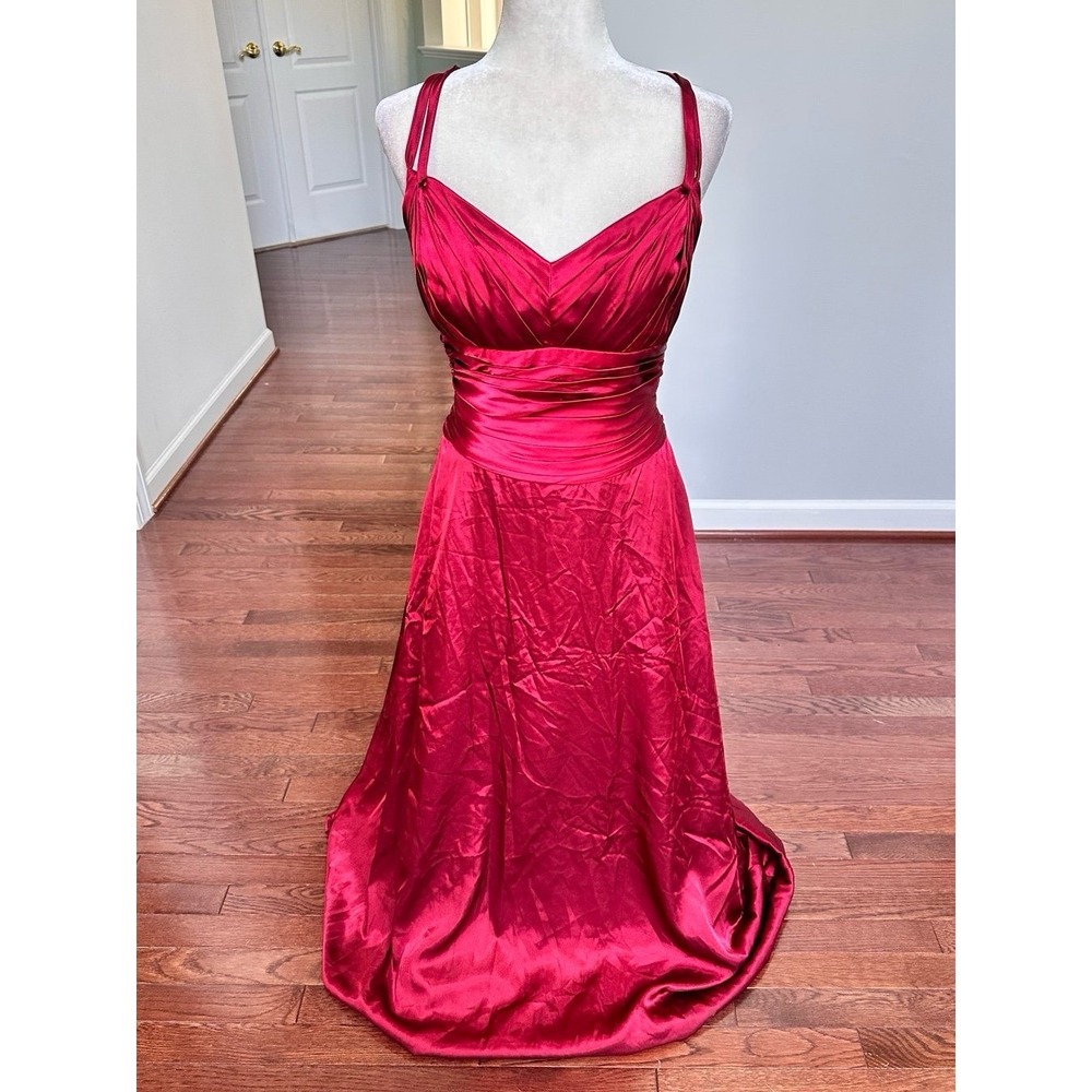 Made in USA Belsoie Red Satin Plunge Feminine Dainty Simple Gown Dress - Picture 3 of 12